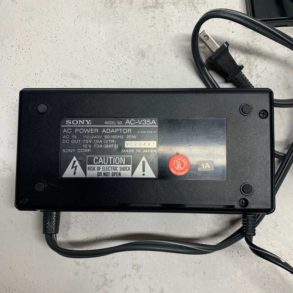 Adaptador de corriente y cargador de batería para videocámara Handycam OEM Sony AC-V35A Foto 4 de 4