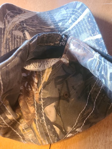 Duck Dynasty Camouflage Hat - Picture 2 of 4