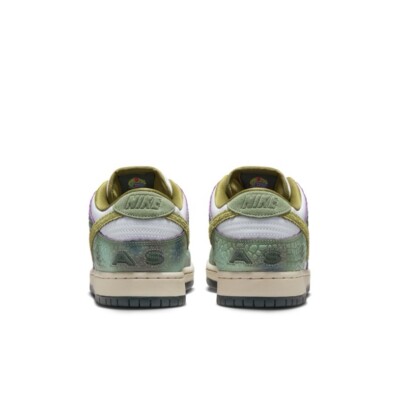 Size 12 • Nike SB Dunk Low Alexis Sablone • Chameleon  display picture 1
