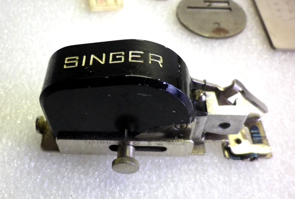 accessoires pour ancienne machine a coudre SINGER ,pièces détachées - Photo 4/4