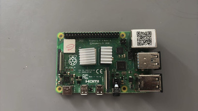 Raspberry Pi 4 Model B (ARM Cortex A72, 1,50 GHz, 4GB RAM) Mini PC