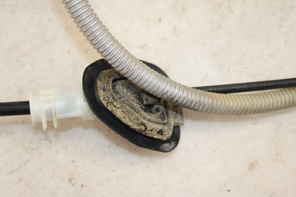 2011-2013 Jeep Grand Cherokee Automatic Transmission Cable OEM MT91 - Image 3 of 4