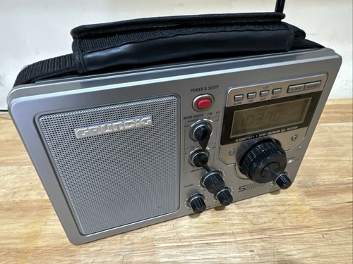 Grundig S350 5-Band AM/FM/SW BCL Shortwave Radio Receiver w/ Power Supply & Box - Photo 5/18