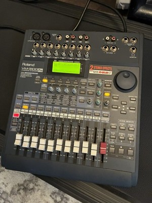 Roland VM-3100 Pro V-Mixing Station 24 bit 20 Channel
