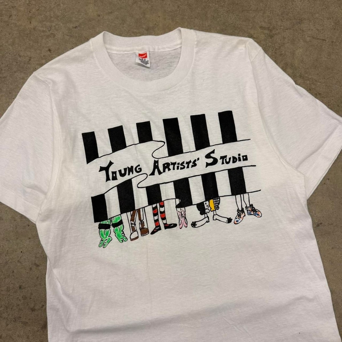 Vintage 90s Single Stitch Hanes Young Artists Studio Art Shirt View 2