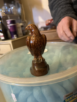 Beswick Golden Eagle Dekanter Whisky Schnapsflasche Beneagles Schottland Keramik