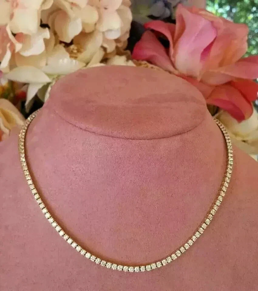 Collar de tenis para mujer de 18" de diamantes creados en laboratorio de corte redondo de 8 quilates de oro amarillo de 10 quilates Foto 2 de 4
