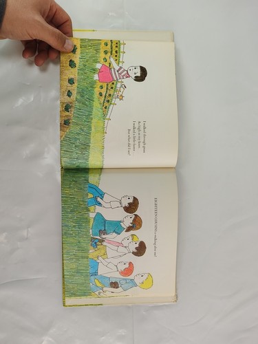Eighteen Cousins Hogan Carol Classic Children's Hardback Book Gift Retro Vtg - Picture 14 of 20