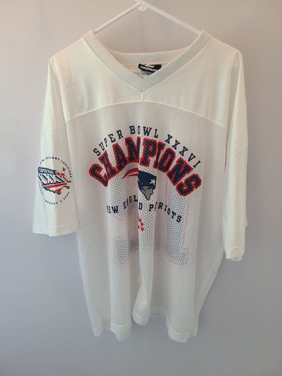 LogoAthletic New England Patriots Tom Brady Super Bowl XXXVI