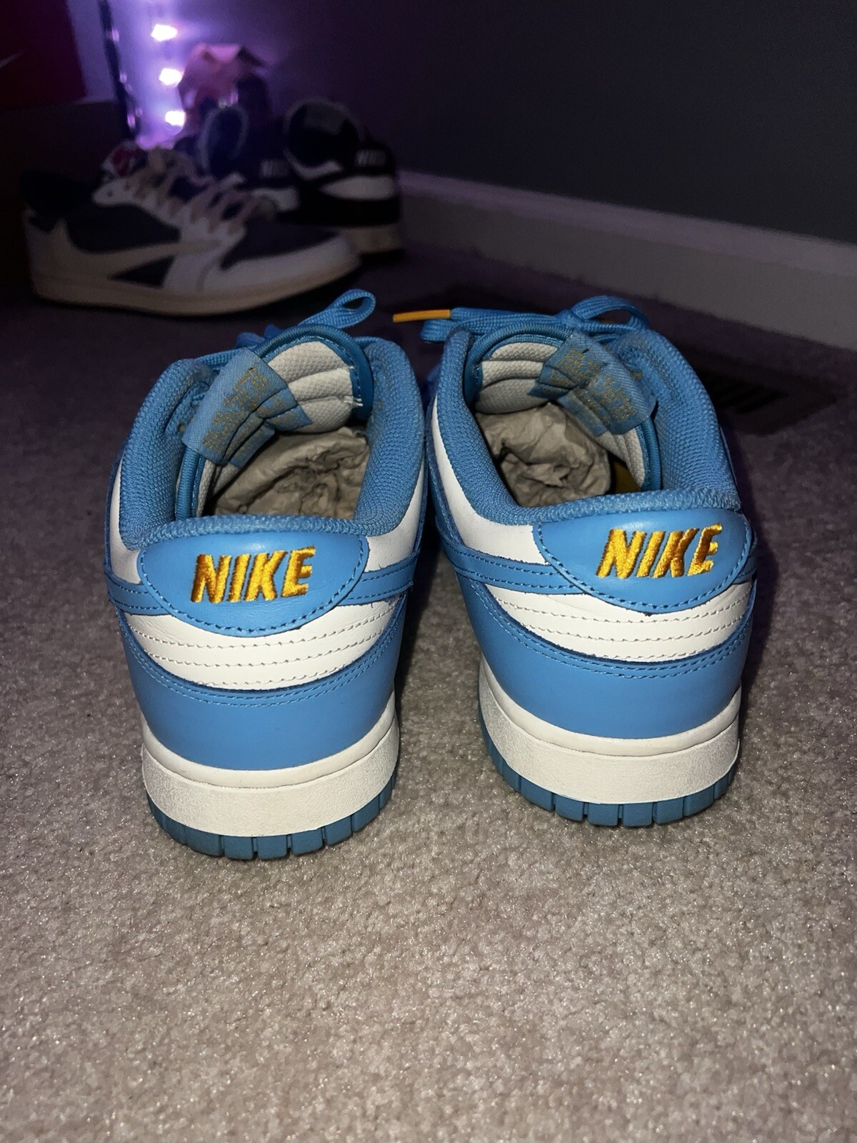 Nike dunks - image 4