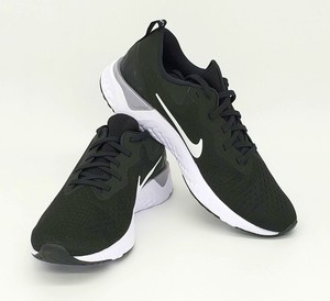 nike odyssey react women's black and white