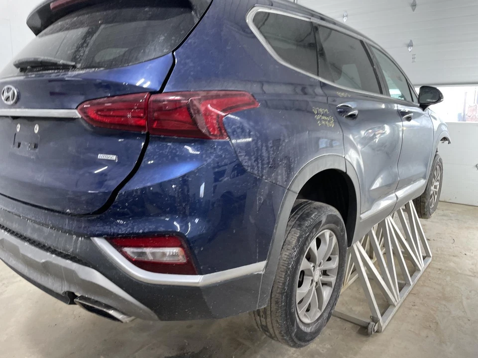 Conjunto de bomba y motor ABS usado se adapta a: Hyundai Santa fe 2020 actuador y bomba a Foto 3 de 4