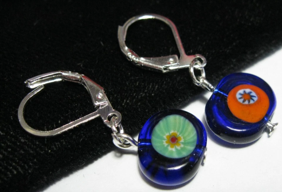 NUEVO PENDIENTES de colección con cuentas Millefiori de cristal de Murano italiano veneciano azul cobalto Foto 3 de 4