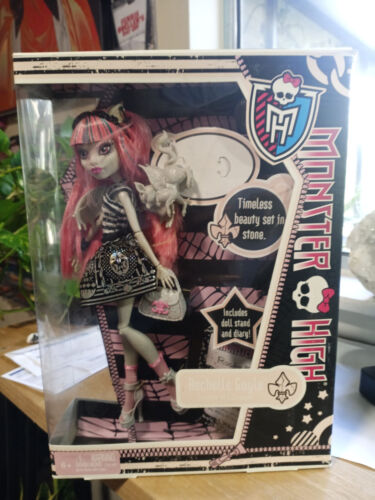 Monster High Rochelle Goyle First Wave 2011 NIB