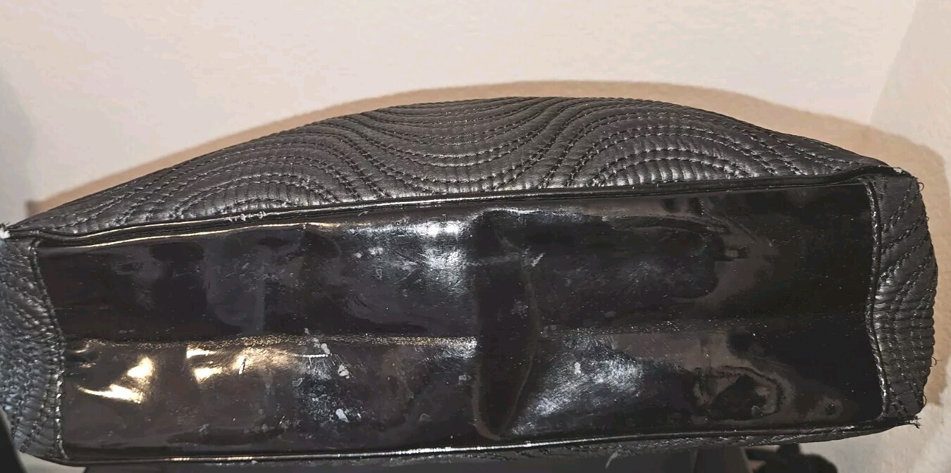 Picture 11 of 16