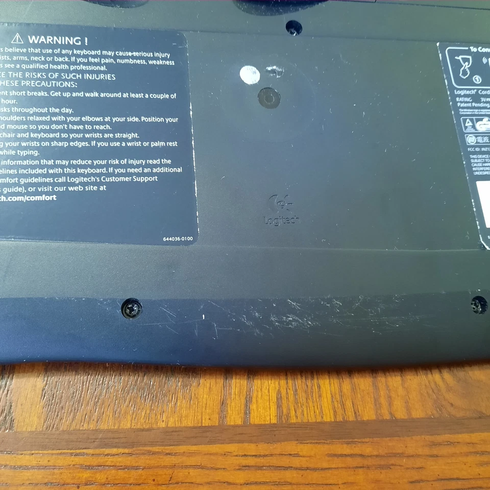 LOGITECH black cordless Y-RJ20 pre-owned Keyboard , no receiver untested. - Image 4 of 4