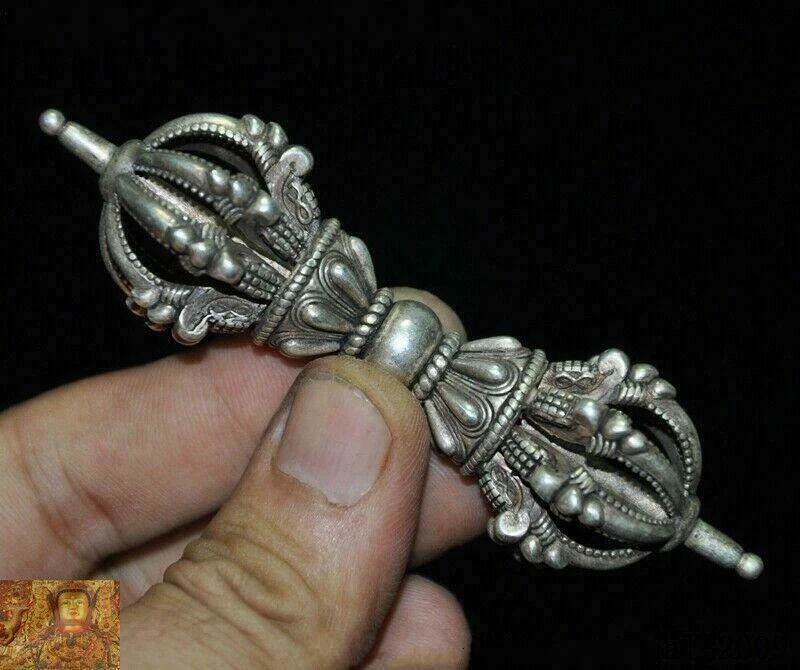 4"Tibetan Buddhism Tibet silver Vajra Dorje Phurpa Exorcism Talisman Faqi statue - Image 2 of 4