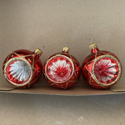 Lot of 3 Retro Columbia Red Silver Indent Reflector Ornaments Balls Glitter