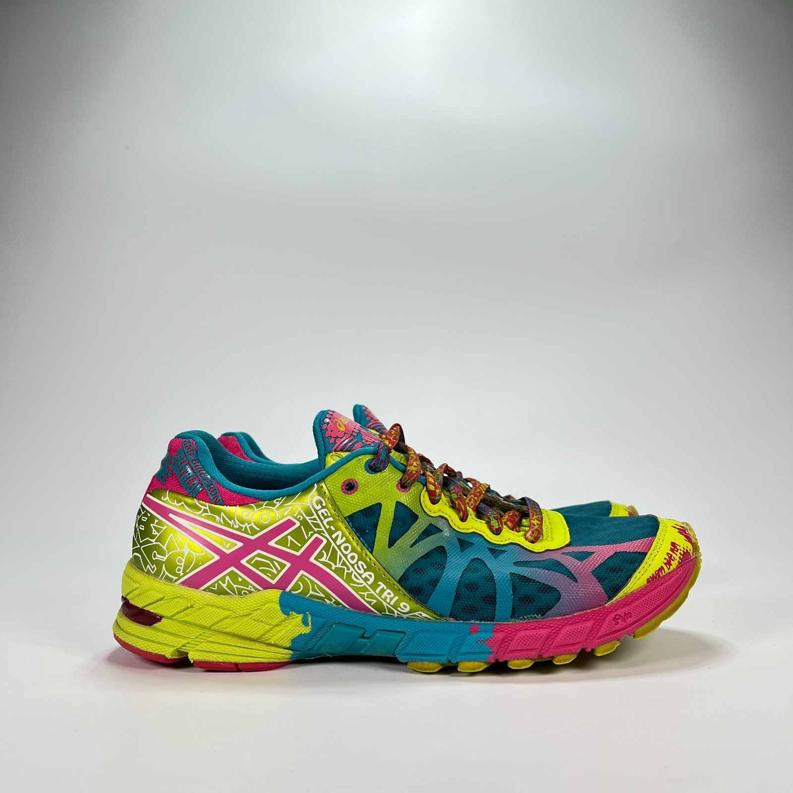 ASICS Gel-Noosa Tri 9 Blue Yellow Pink Running Shoes T458N Women's Size 7.5