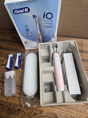 Oral-B iO Series 3 Limited Electric Toothbrush with  2 Brush Heads Pink