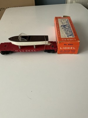 Lionel 6501/6801 O Gauge 3-Rail Analog AC Red Flatcar w/ Jet Motor Boat Box