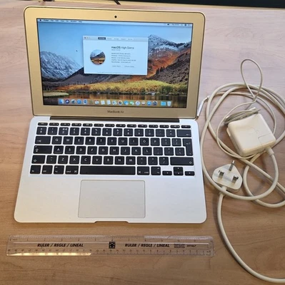 Apple MacBook Air 11” (Mid 2011) – 1.6GHz i5 / 4GB RAM / High Sierra 10.13.6