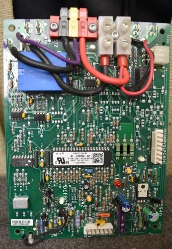 RHEEM COMFORT ALERT CONTROL BOARD 47-102090-03 49A12-101B1