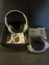 Raycon Fitness RBH841 BTWhite Wireless Noise Canceling Over The Ear Headphones