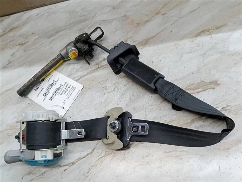 2012 - 2017 KIA RIO PASSENGER RIGHT SIDE SEATBELT OEM Foto 4 de 4