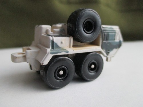 Micro Machines M983 Hemtt Truck -VGC- Tan Brown Desert Camo - Picture 2 of 3