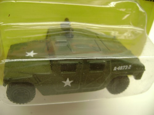 1996 MATCHBOX SUPERFAST #3 OLIVE GREEN MILITARY HUMMER NEW ON CARD - Picture 3 of 3