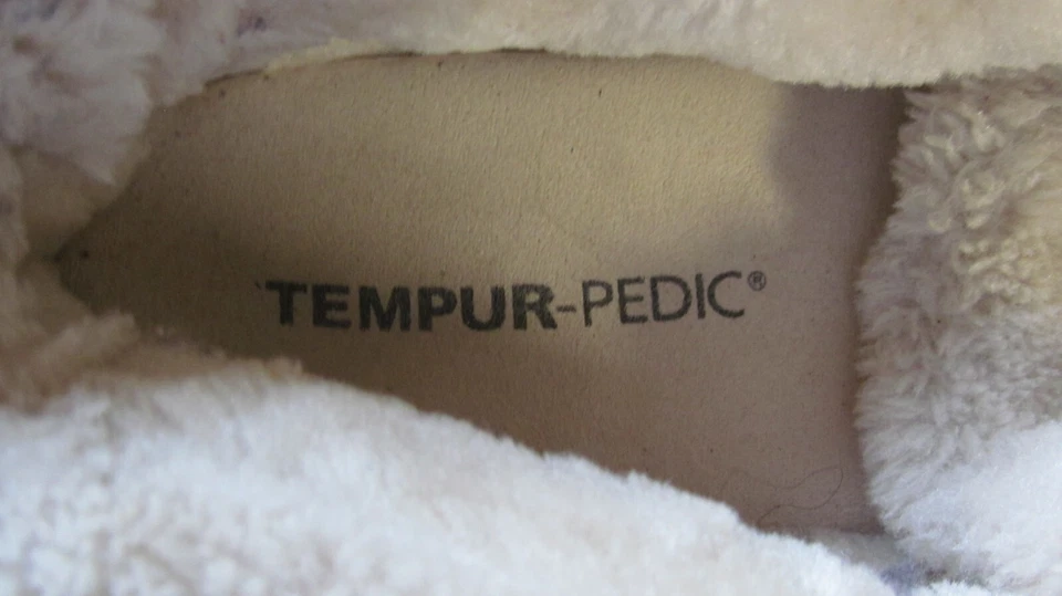 Tempur-Pedic Sherpa Lined Slippers  Women's 12M  Leather Upper Moccasins - Image 2 of 4