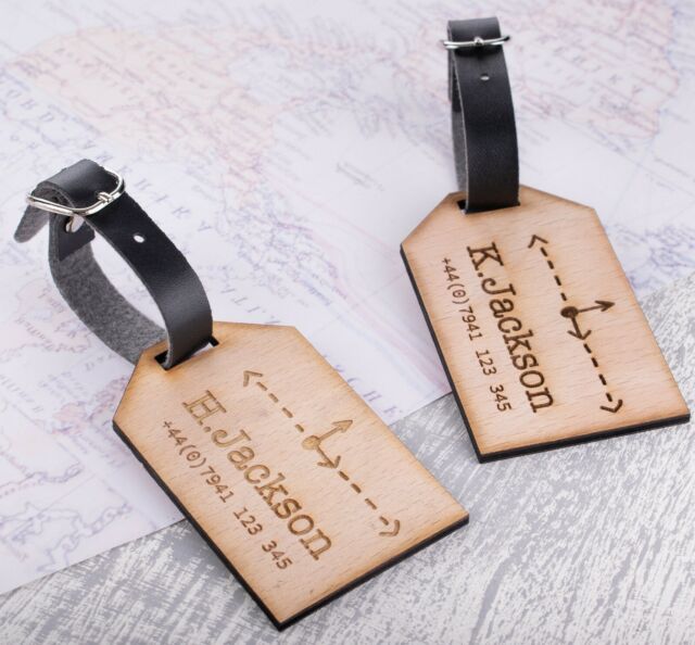 2pcs Personalised Wooden Luggage Tags Mr and Mrs Compass Custom tags