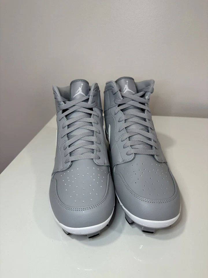 Botines de béisbol Nike Air Jordan 1 retro MCS gris lobo blanco AV5354-003 talla 9 Foto 3 de 4