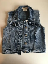 Soho Blue Kids Jean Jacket Vest Ripped Sleeves Size 10