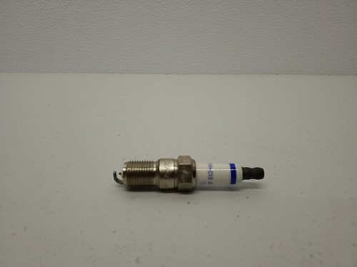 12561466 ACDelco Genuine ACDelco Double Platinum Spark Plug 12561466 , 41-937 - Picture 3 of 4