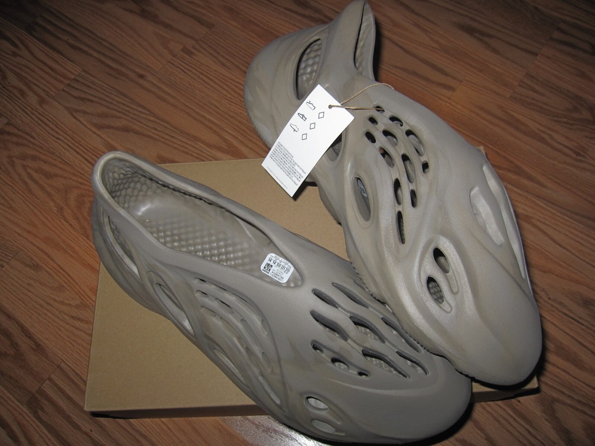 Size 14 - Adidas Men Yeezy Foam RNR Runner Stone Sage GX4472  display picture 1