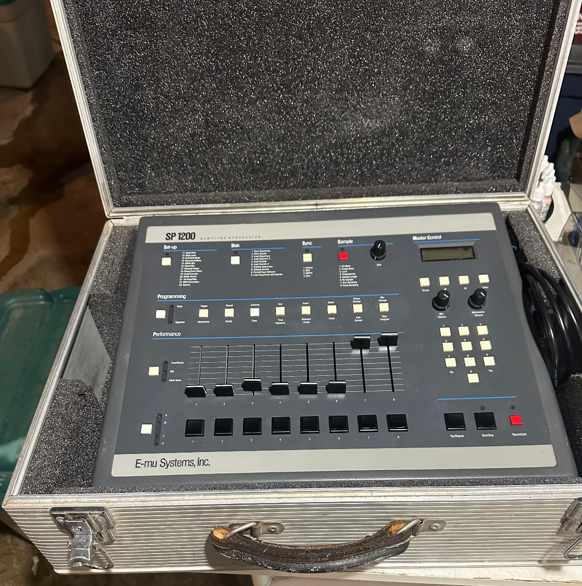 Original Grey Emu SP1200 Sampling Drum Machine SP-1200  e mu vintage with sounds