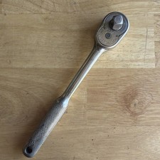 Indestro 7-38 Long Ratchet 38 Drive Knurled Handle 6272 Vintage Made In Usa