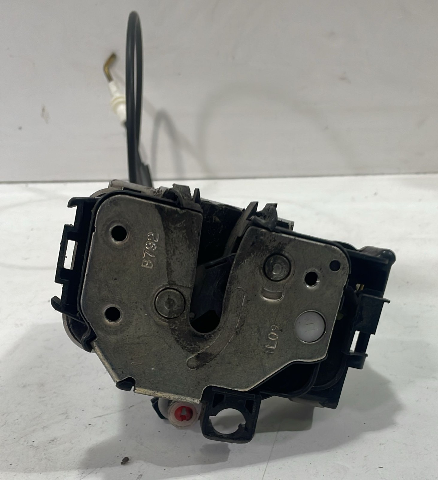 SERRATURA ANTERIORE SINISTRA PER FIAT 500 Serie (07>14)