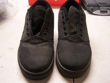 Heelys Adult Size 1 All Black Canvas shoes