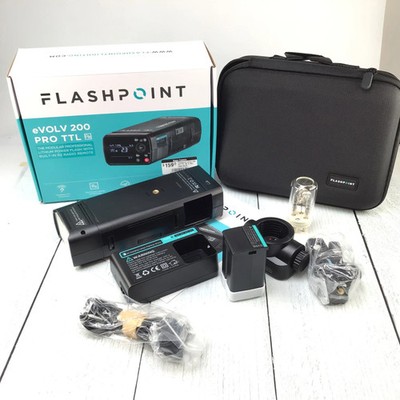 Flashpoint eVolv 200 Pro TTL R2 in Box Used Good