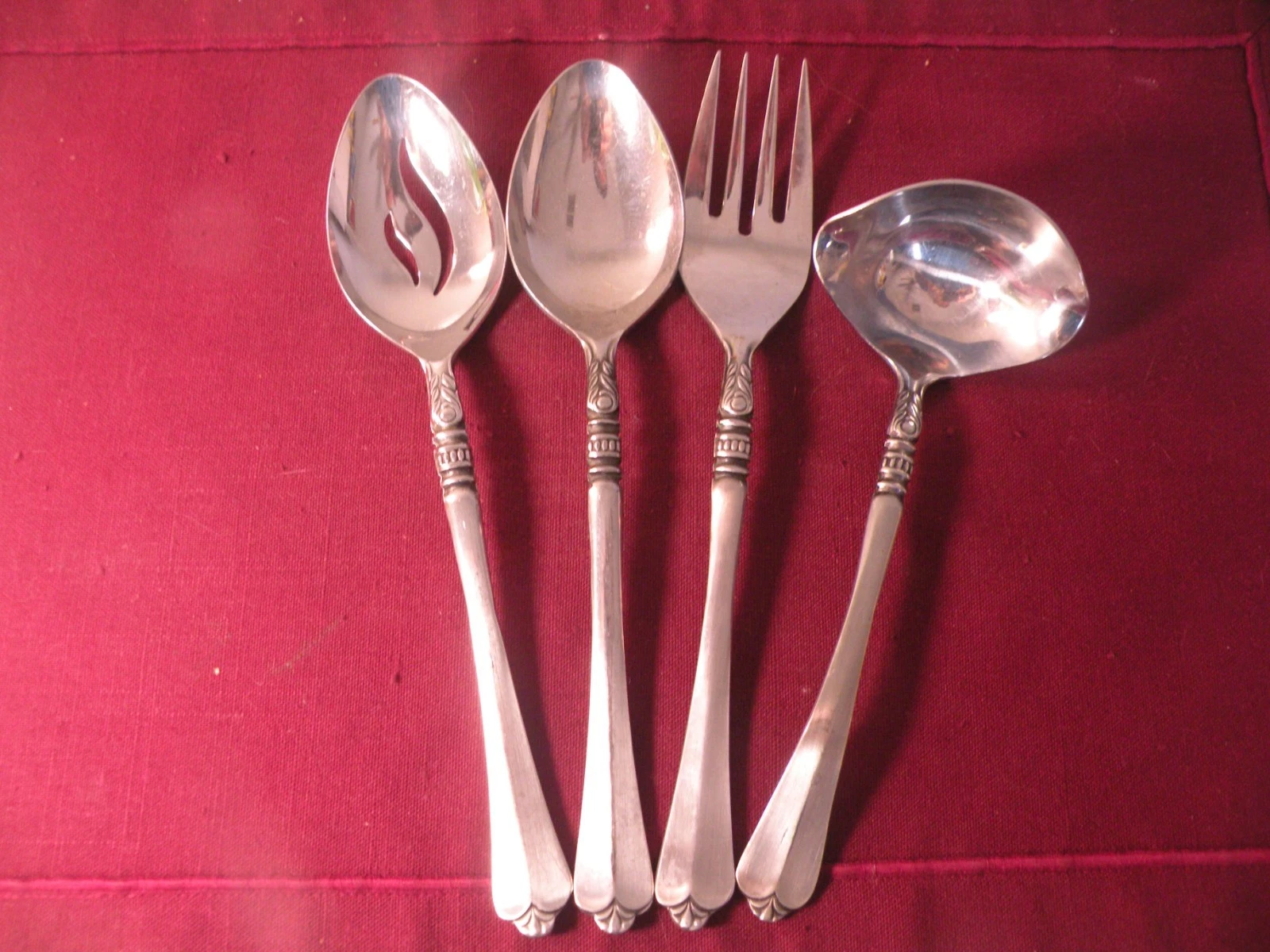 4 Serving Pieces Orleans CHERIE Stainless Hostess Set Ladle Spoons Fork
Opens in a new window or tab