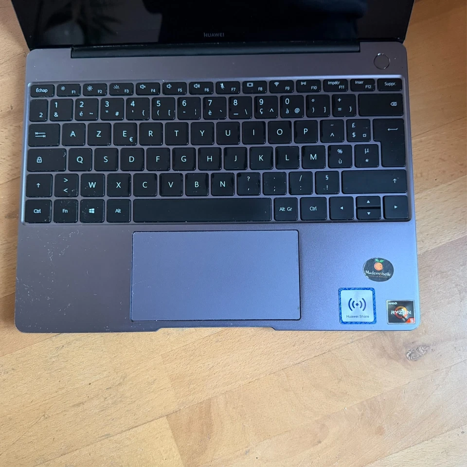 PC Portable Huawei MateBook HN-W19R 14" AMD Ryzen 5 non testé - Photo 4/4
