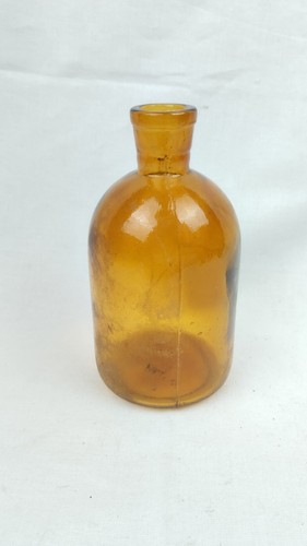 Lot of 4 pcs Vintage Glass Small Bottles Collectible Bottles - Picture 20 of 24
