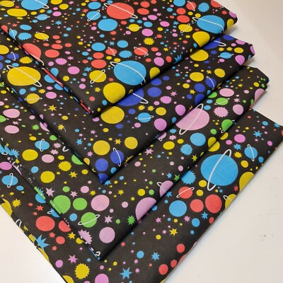 Galaxie Planeten Polycotton Material Kleid Handwerk Quilten Kostüm Stoff 44'' Meter