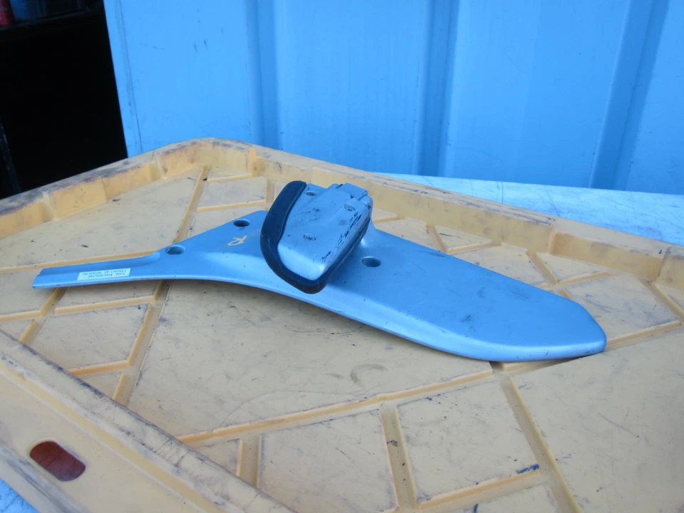 2000 BMW K1200LT OEM TRASEIRO PASSAGEIRO PÉ PEG - Imagem 4 de 4