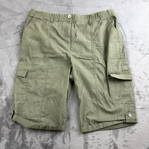 Chicos Fitgues Cargo Shorts Womens Size 1.5 10 Green 12" Stretch Outdoors
