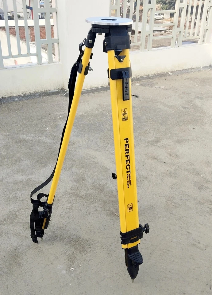 Trípode duradero de fibra de vidrio de alta resistencia para equipo de topografía instrumento con cubierta - Imagen 2 de 4
