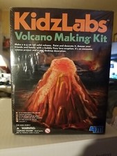 KidzLabs Volcano Making Kit 4M STEM Science Project Educational Building Toy 8y